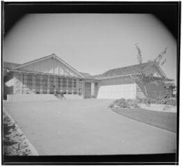 Go to image 1.