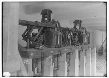 6600 volt Oil Switch Powerhouse #2