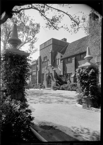 Harris residence