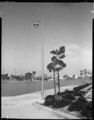 Go to image 4.