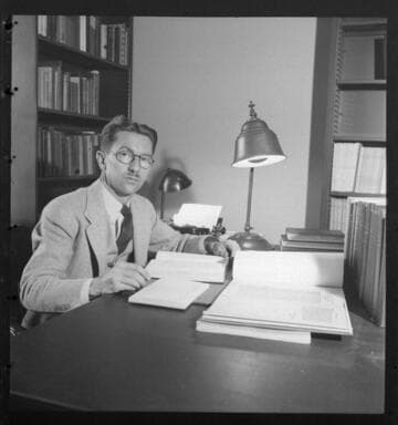 Louis B. Wright