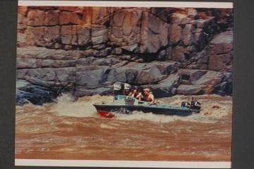 The "Rattlesnake" in Mile 217. Brian Rowlands at the controls. Approximate gauge: 40,000 cfs